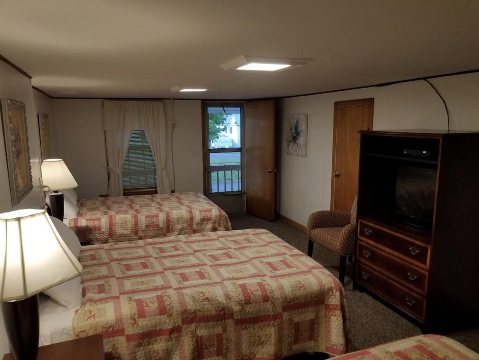 Motel Hillside Luray Esterno foto